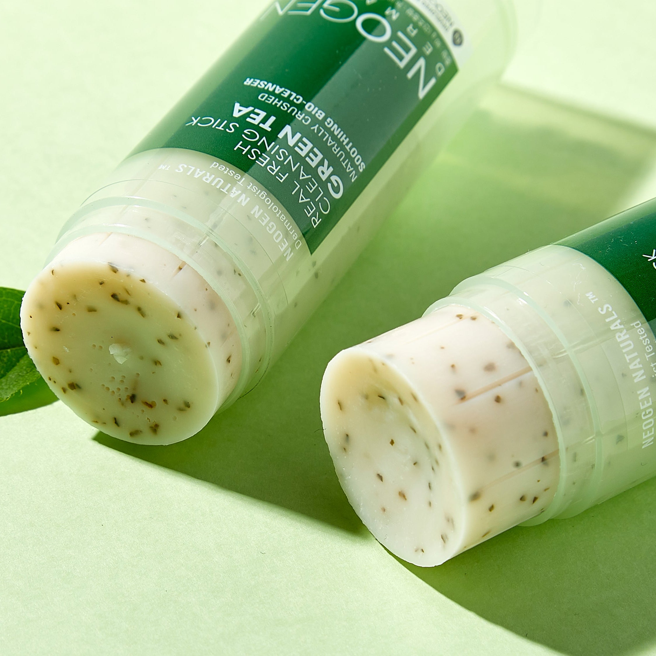 REAL FRESH CLEANSING STICK GREEN TEA