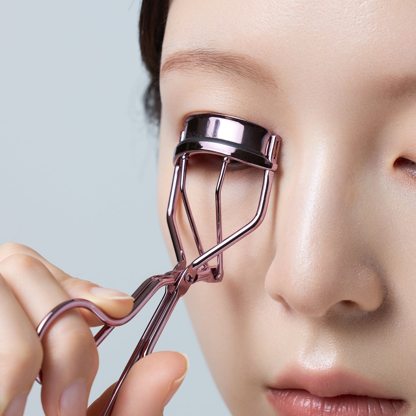 NEOGEN DERMALOGY Pink Metal Curler