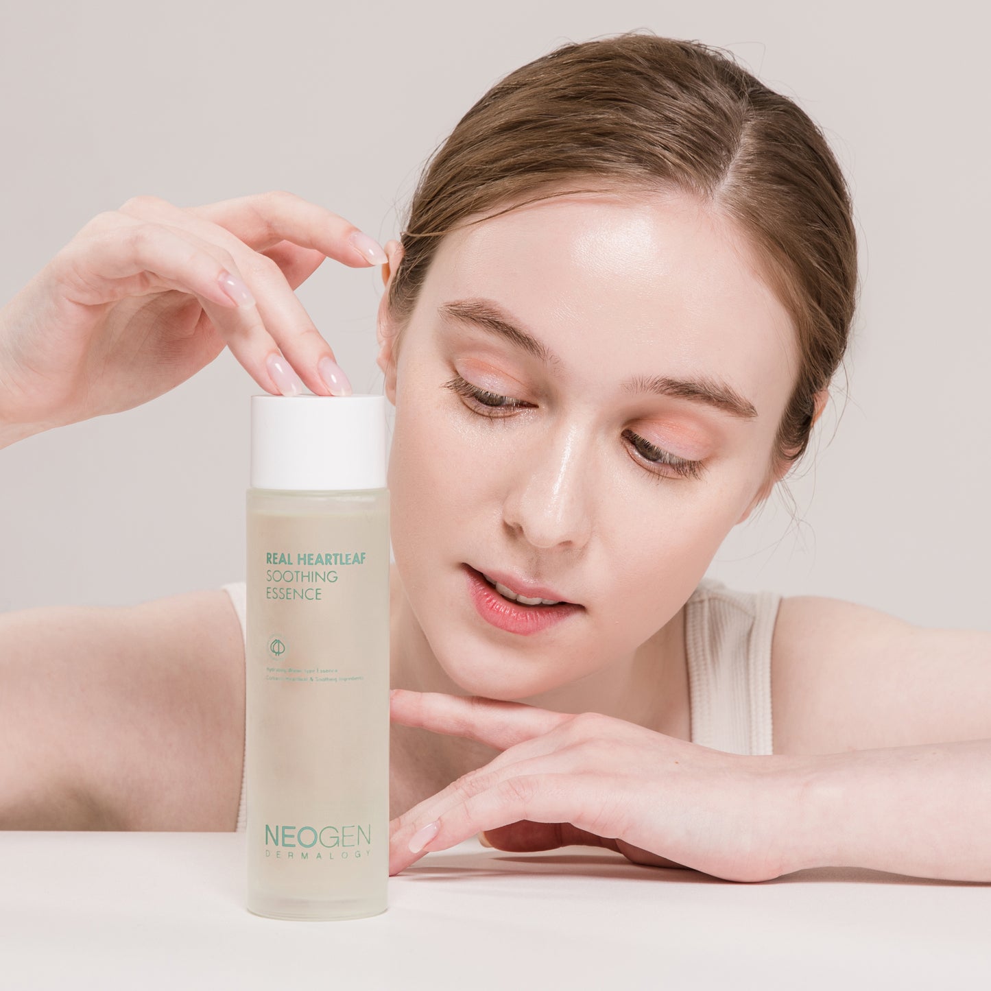 Real Heartleaf Soothing Essence